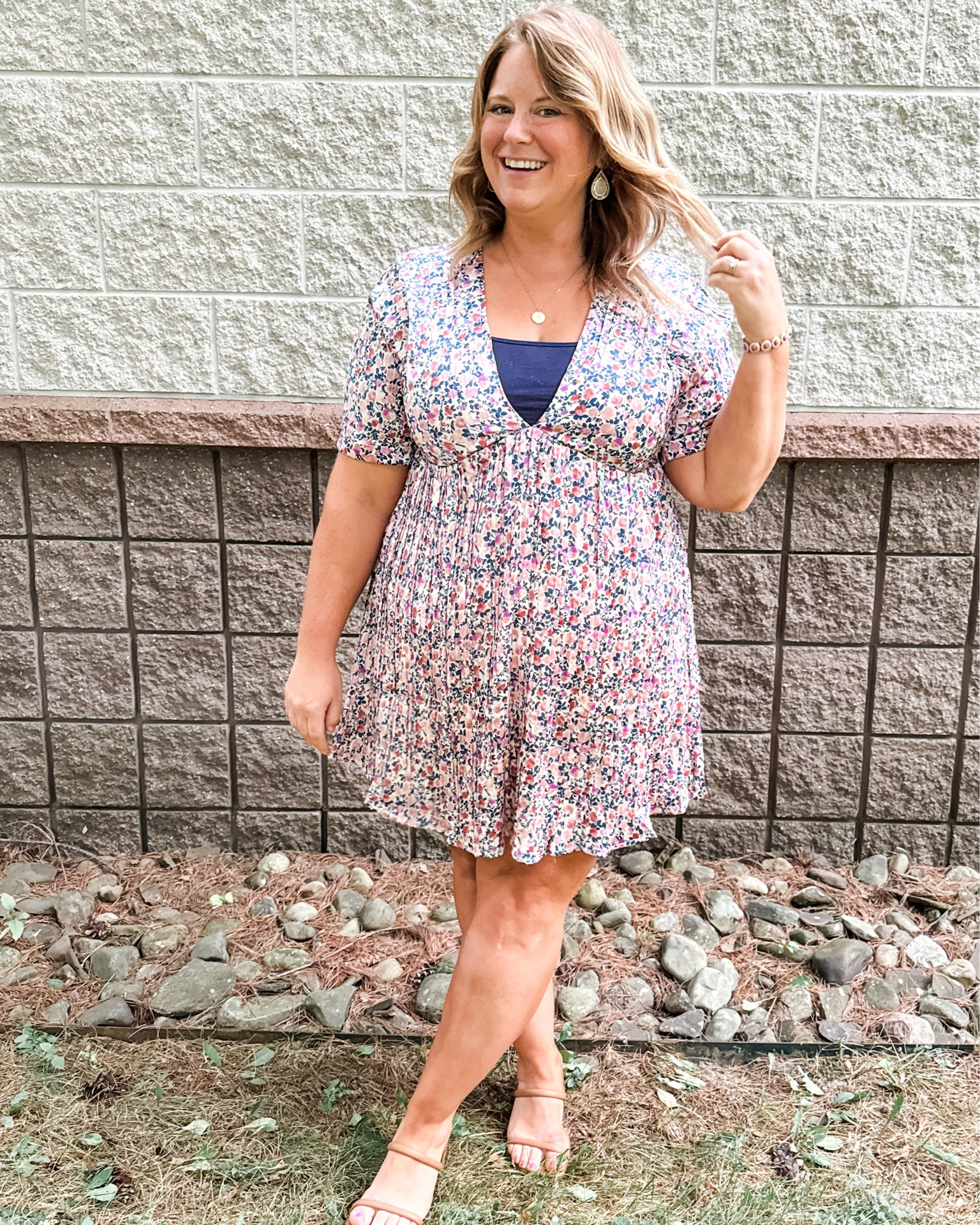 Wedding guest dresses! Midsize friendly and many bump friendly too!

#LTKBump #LTKWedding #LTKMidsize