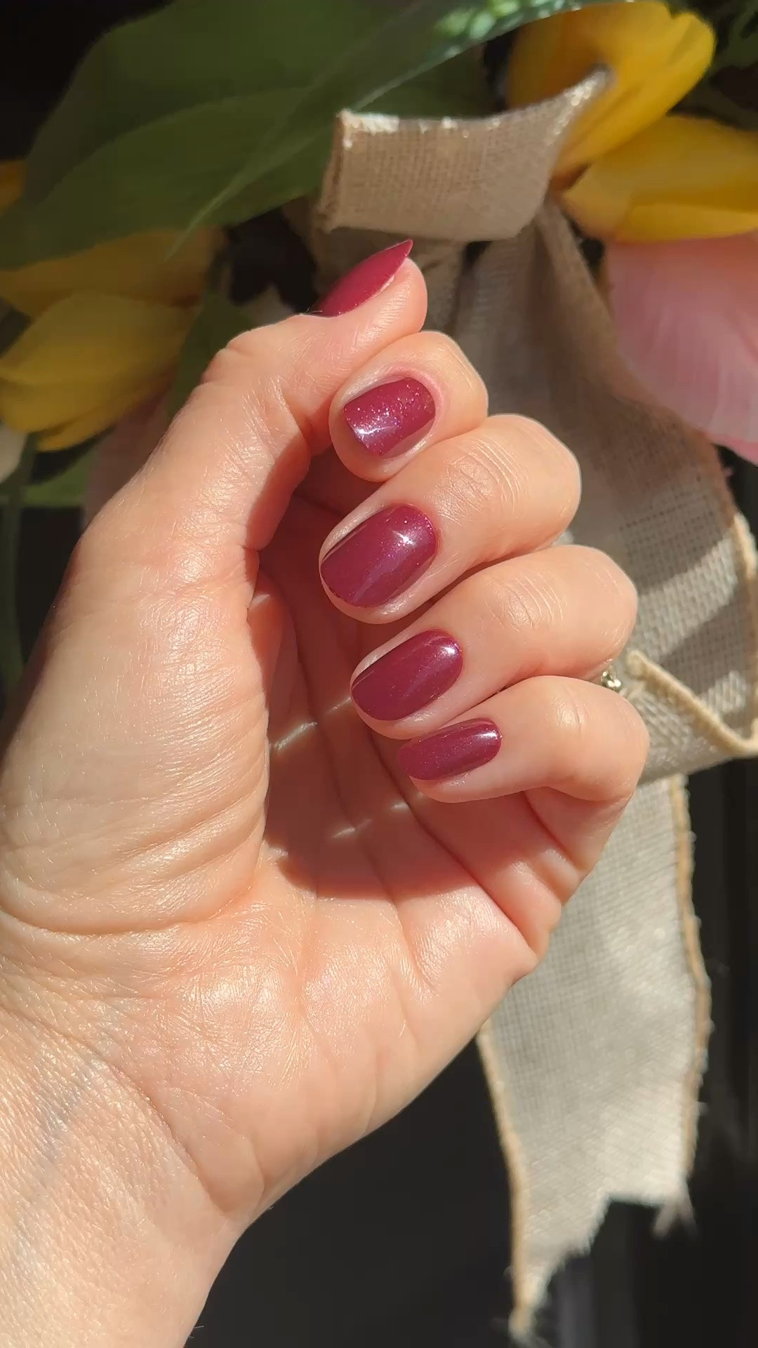 New nail set from @olive&june 

Set is called Saucy ! ♥️🩷 

#pressonnails #nails #nailinspo #junenails #shimmernails

#LTKgrwm #LTKmorningroutine #LTKBeauty