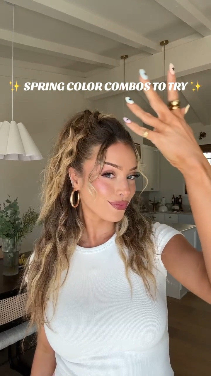 Spring color combos to try 🌸🍀🍯🧸🩵

#LTKdayinmylife #LTKSeasonal #LTKootd