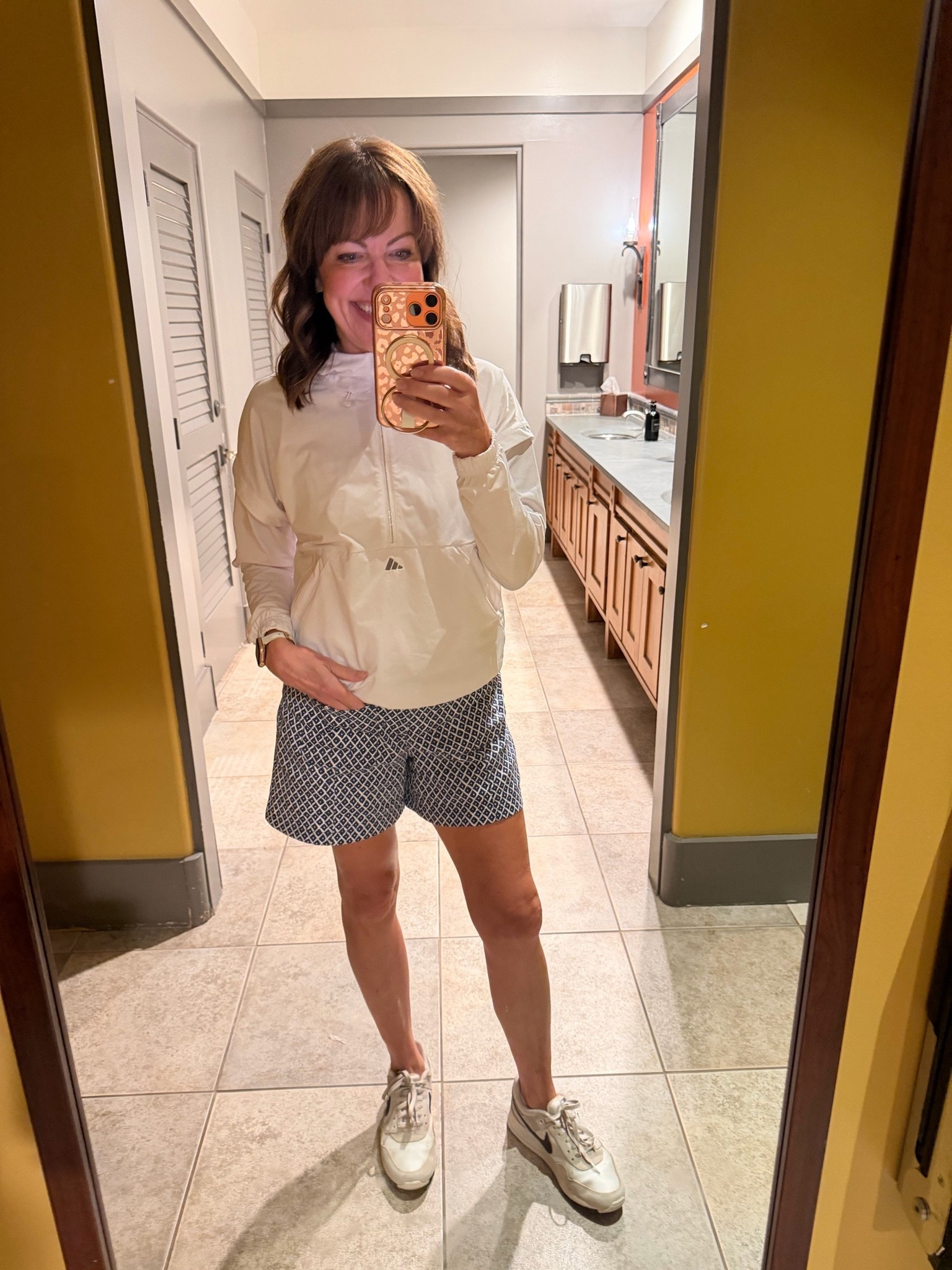Golf OOTD! Love the print and length of these shorts! My hooded pullover is the perfect golf layer! 

Tommy Bahama, golf outfit chino shorts, Adidas

#LTKgrwm #LTKdayinmylife #LTKOver40