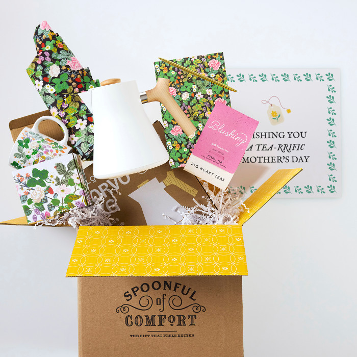 Mother's Day Kettle and Petals Package | Spoonful of Comfort