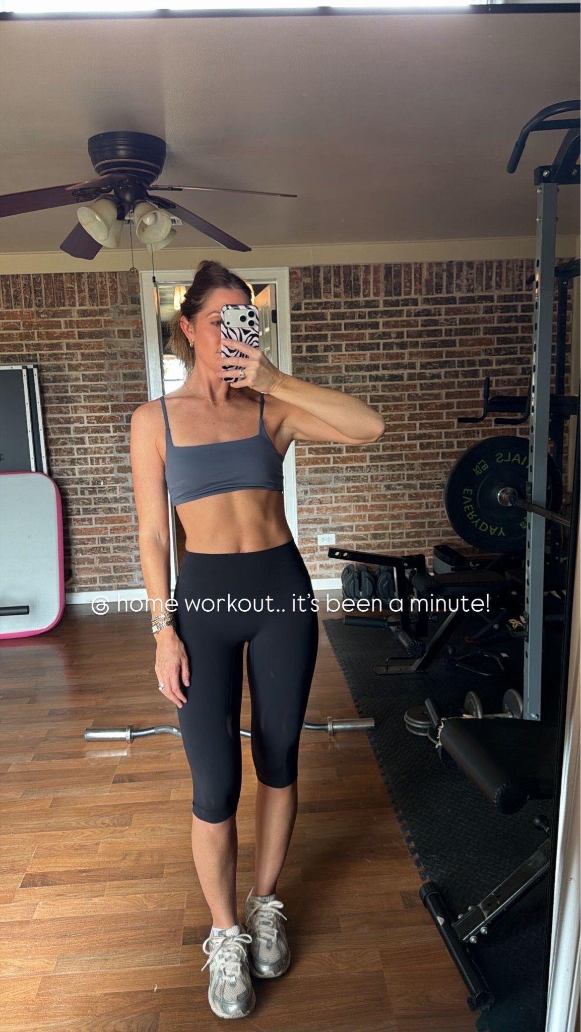 You’ll be sick of seeing these capris… 

#amazon #setactive #workoutootd

#LTKootd #LTKActive