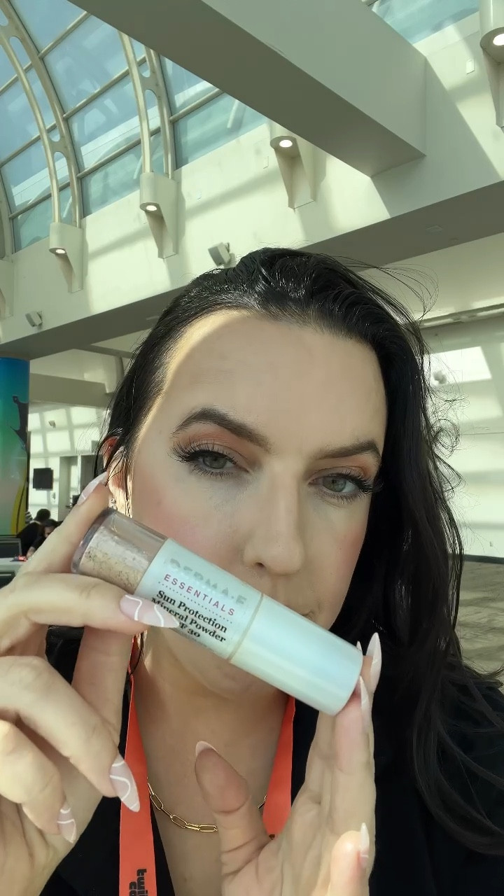 Convention outfit and makeup touch up essentials to last all day long! 

#LTKStyleTip #LTKBeauty #LTKWatchNow