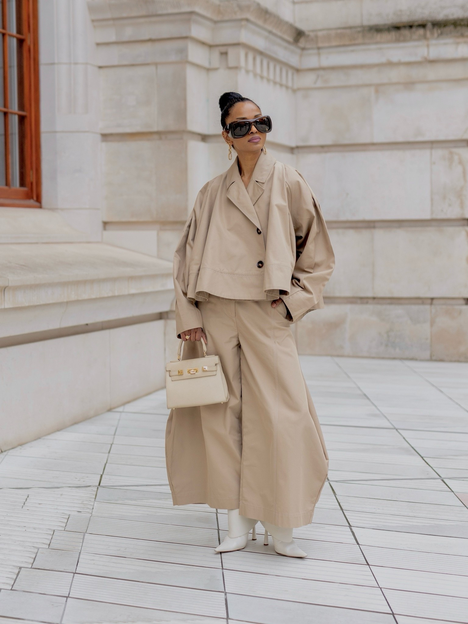 {•OUTFIT•}

#LTKspring #LTKeurope #LTKluxury