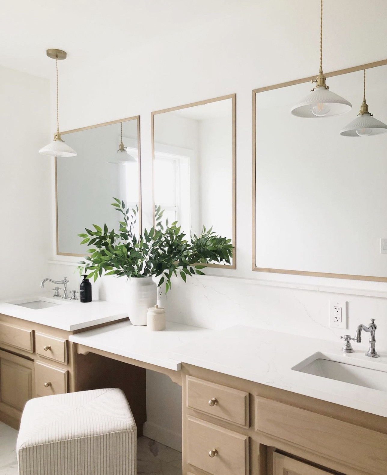 Bathroom remodel, bathroom ideas, bathroom pendants, bathroom light fixtures, bathroom decor, bathroom renovation 

#LTKFindsUnder100 #LTKHome #LTKStyleTip