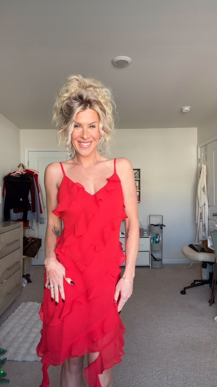 #fashionandicon holiday dresses ❤️💃💃  

#LTKgrwm #LTKFindsUnder100 #LTKHoliday