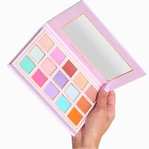 NIB ACE BEAUTÉ Whimsical Bloom Palette | Poshmark