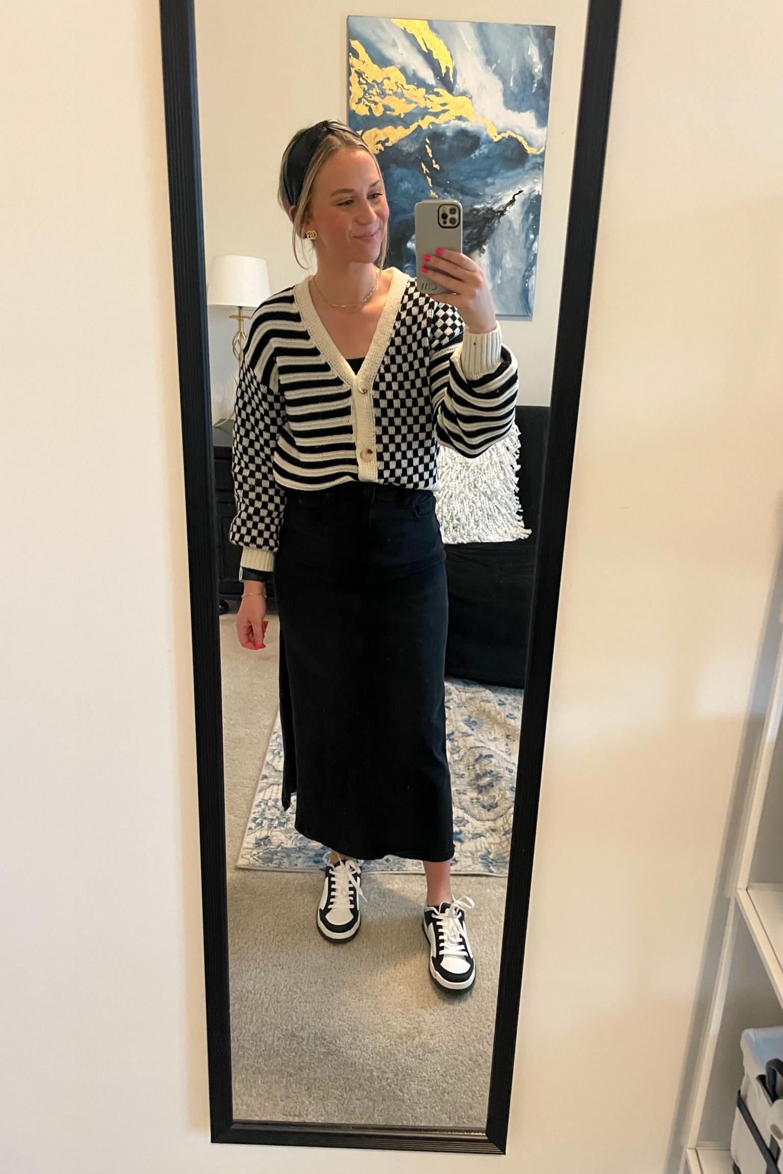 Denim maxi skirts are the easiest outfit upgrade and can go with any outfit! Linking a similar one from Abercrombie below. 


Spring outfit | spring transition | cardigan | maxi skirt | teacher outfit | shein | everyday basics 

#LTKstyletip #LTKfindsunder100 #LTKSeasonal