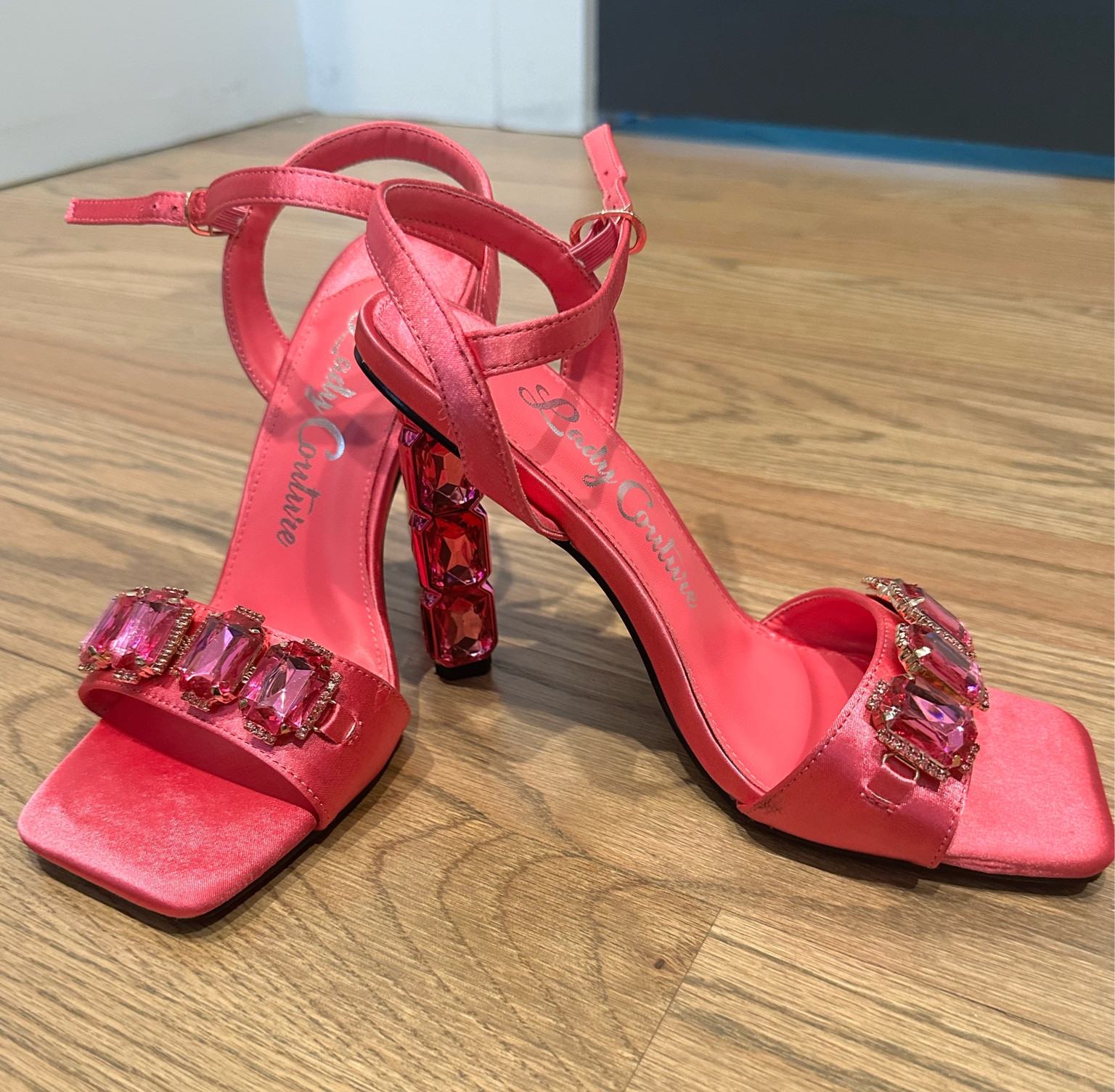 My current shoe obsession— these pink bejeweled heels. 💕

#LTKshoecrush #LTKstyletip #LTKfindsunder100