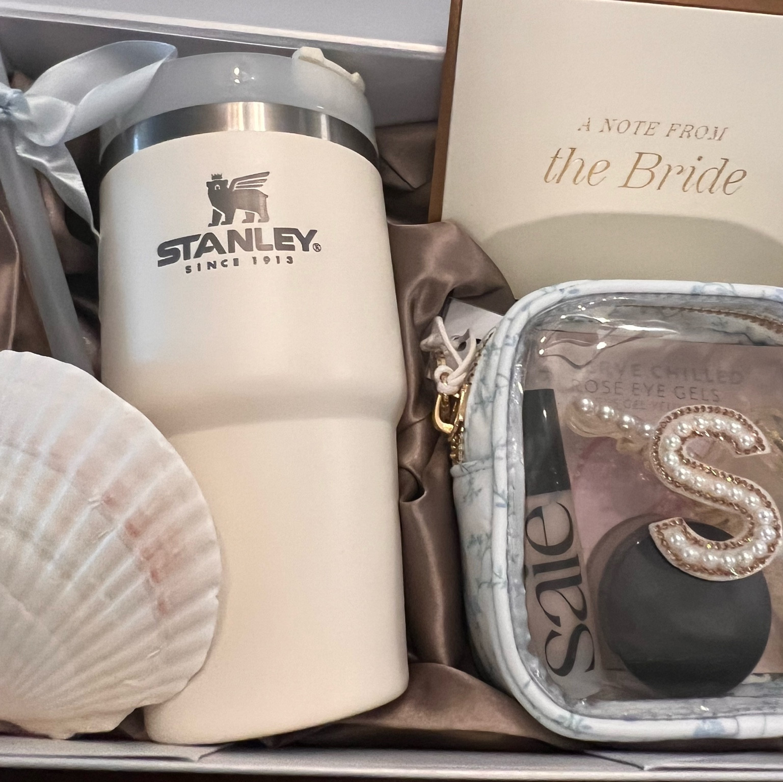 bridesmaid proposal gift boxes! coastal wedding