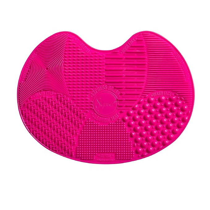 Sigma Beauty Makeup Brush Cleaner Mat – Sigma Spa Express Silicone Makeup Brush Cleaning Mat wi... | Amazon (US)