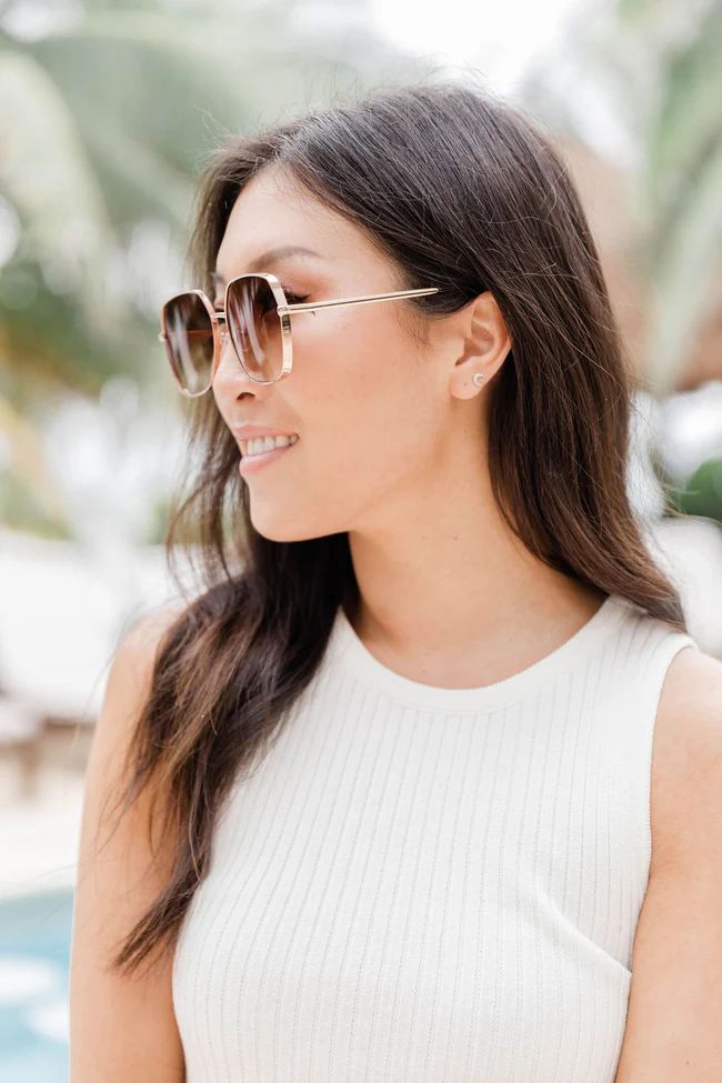 Downtown Walk Brown/Gold Sunglasses | Pink Lily