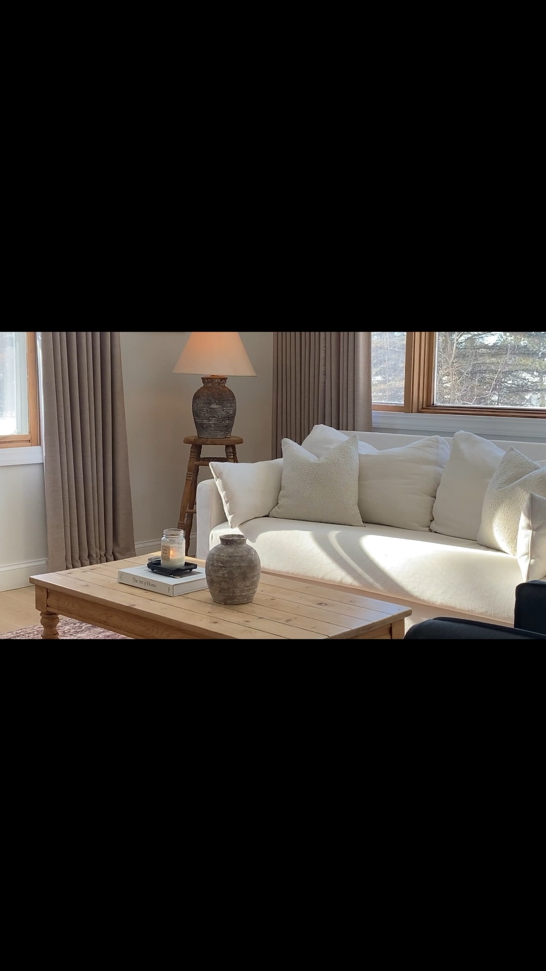 Cozy winter living room decor ideas! 

#LTKHome #LTKValentine #LTKSeasonal