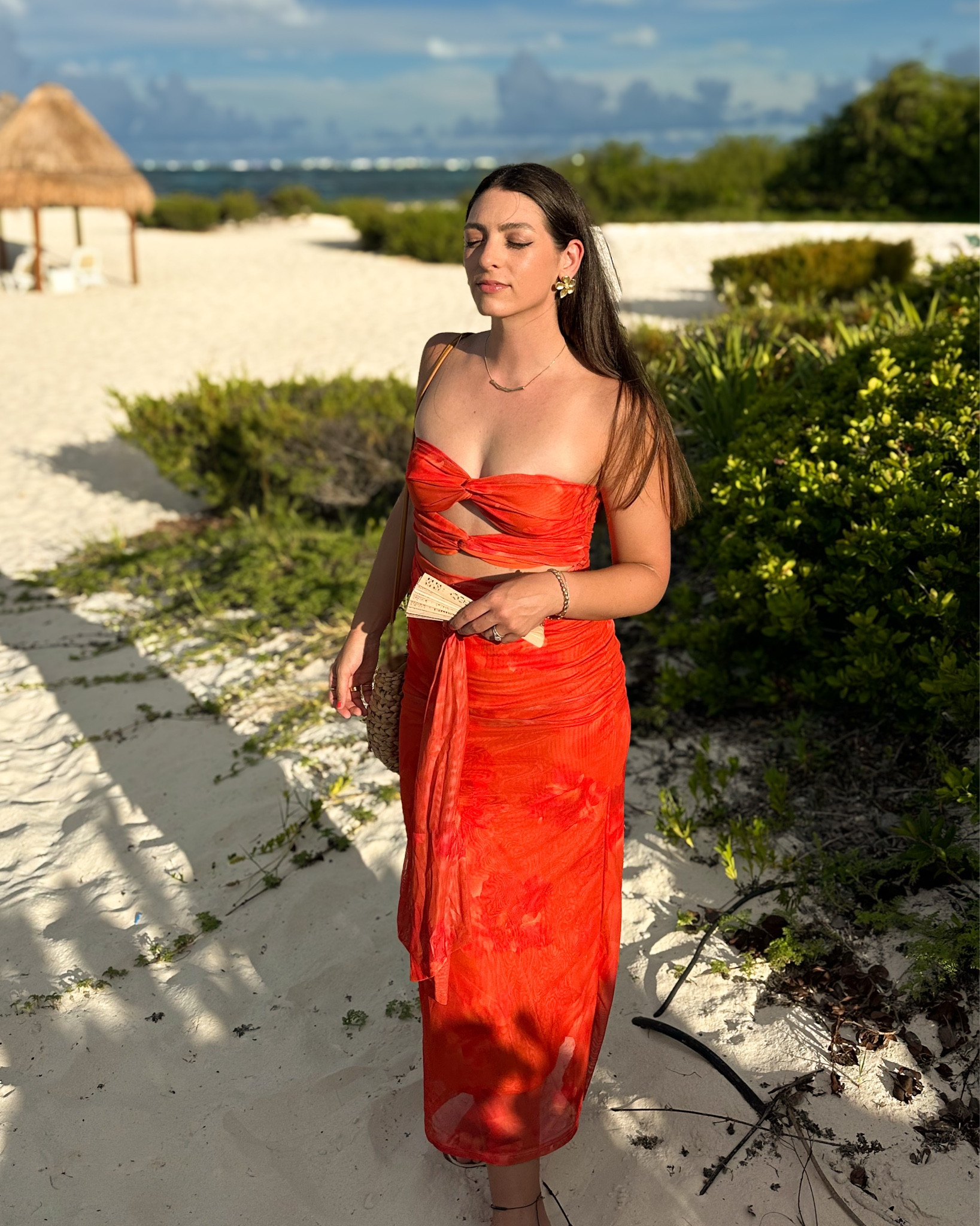 Gorgeous multi toned bright red cut out dress for a beach vacation or summer wedding❤️‍🔥

#LTKFindsUnder50 #LTKTravel #LTKSaleAlert