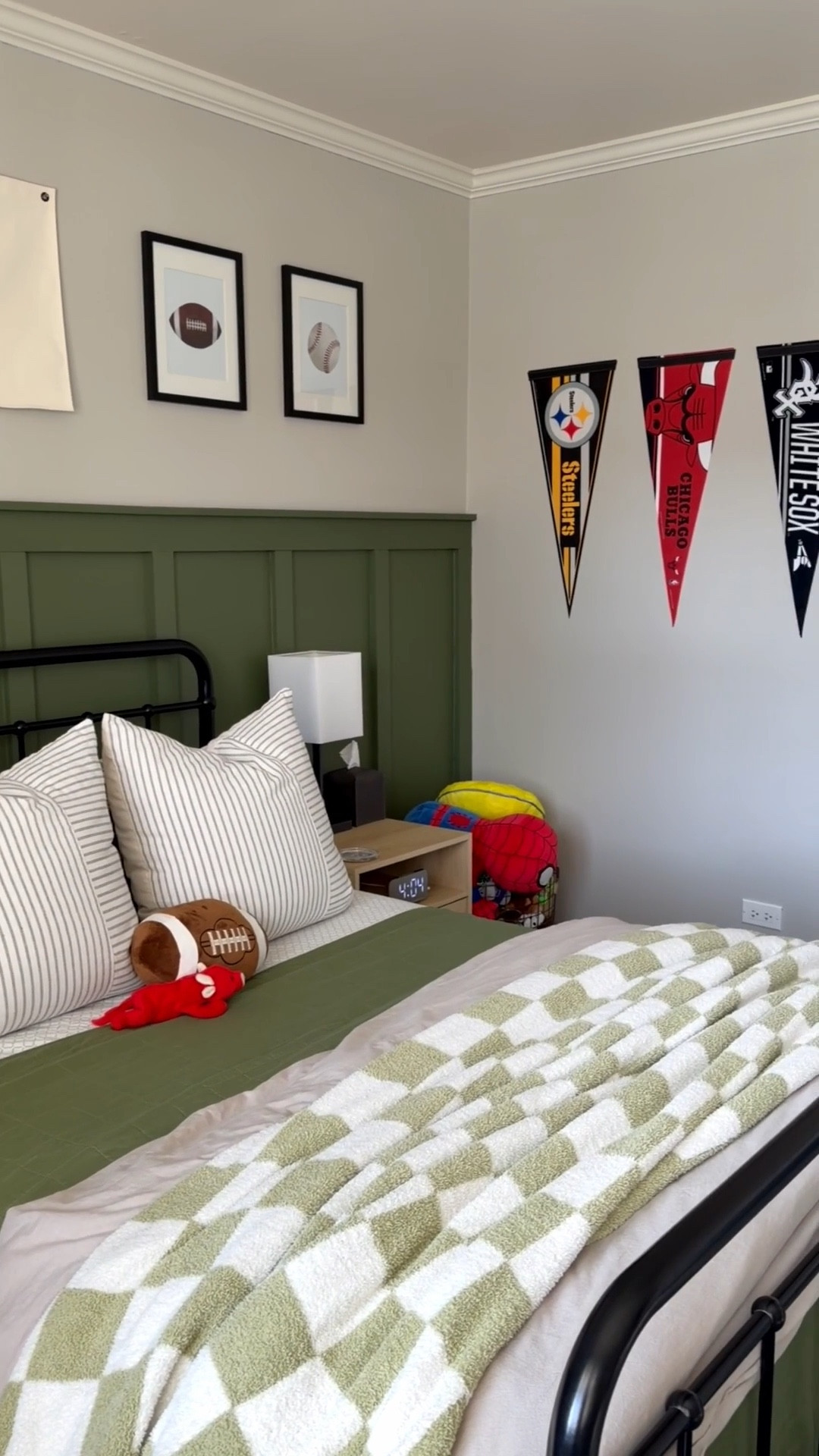 ✨This changed the whole feel of the room…✨

Since I gave my younger son’s room some love last week, I figured my older son’s room deserved some love, too! His is the second most highly pinned space on my Pinterest and for good reason! We added this board and batten to this wall and it was a simple change but made a huge impact! I know there are people out there who say accent walls are out, but I didn’t want it to go all around the room and I just love this little moment so much. Cheers to doing you 🫶🏻🥂

This is one of those colors that is so pretty but isn’t highly talked about! It’s the prettiest olive green and it suits this space beautifully. It’s Oakmoss by Sherwin Williams! I want to switch up his bedding a little bit, but those changes can come with time!
.
.
.
.
.
#greenpaint #swcolorlove #beforeafter #roomtransformation #boyroom