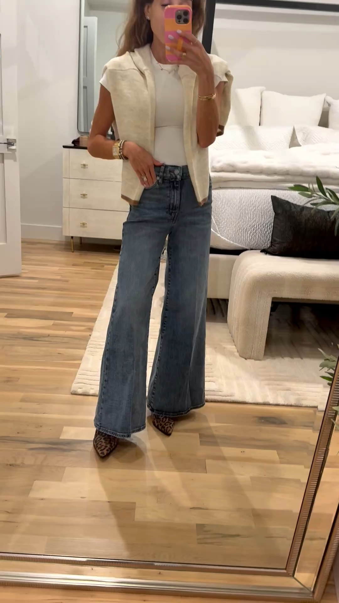 You have to grab these wide leg palazzo jeans that fit petites! Wearing size 24 with these fun leaped mules

#LTKPetite #LTKSaleAlert #LTKOver40