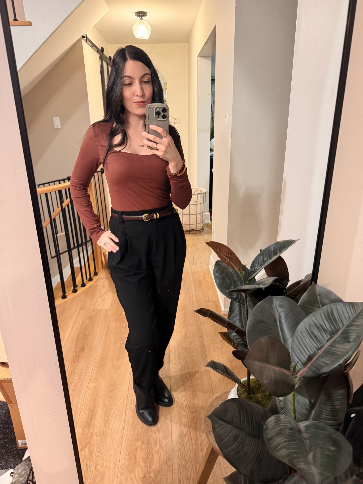Moms night out fit winter 

#LTKcanada #LTKwinter #LTKdatenight