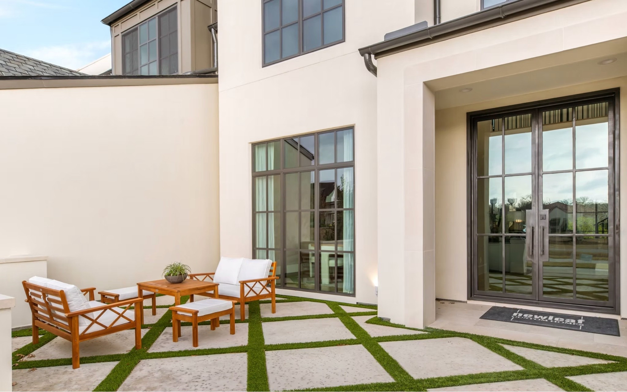 Harper Landing Courtyard Selections ☀️

#LTKSeasonal #LTKHome #LTKU