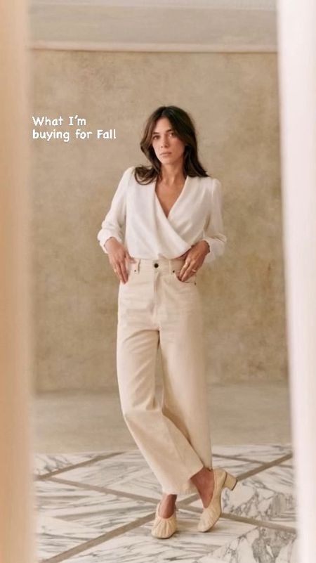 Fall fashion picks - here are some items I’m buying:
Rose colored slacks
Fresh white t-shirts and sweaters
Straight leg jeans no distress
…


#LTKSeasonal #LTKstyletip