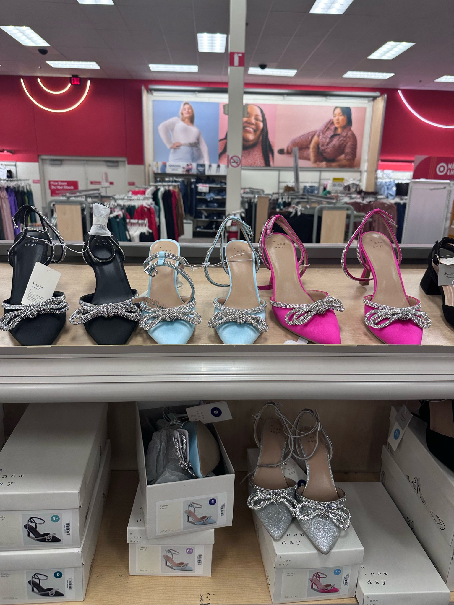 New target Heels
Tiffany Blue heels, date night heels, formal pointed toe heels, hot pink heels, holiday shoes, holiday outfit inspiration, holiday gift. #LTKshoes

#LTKHoliday #LTKHolidaySale