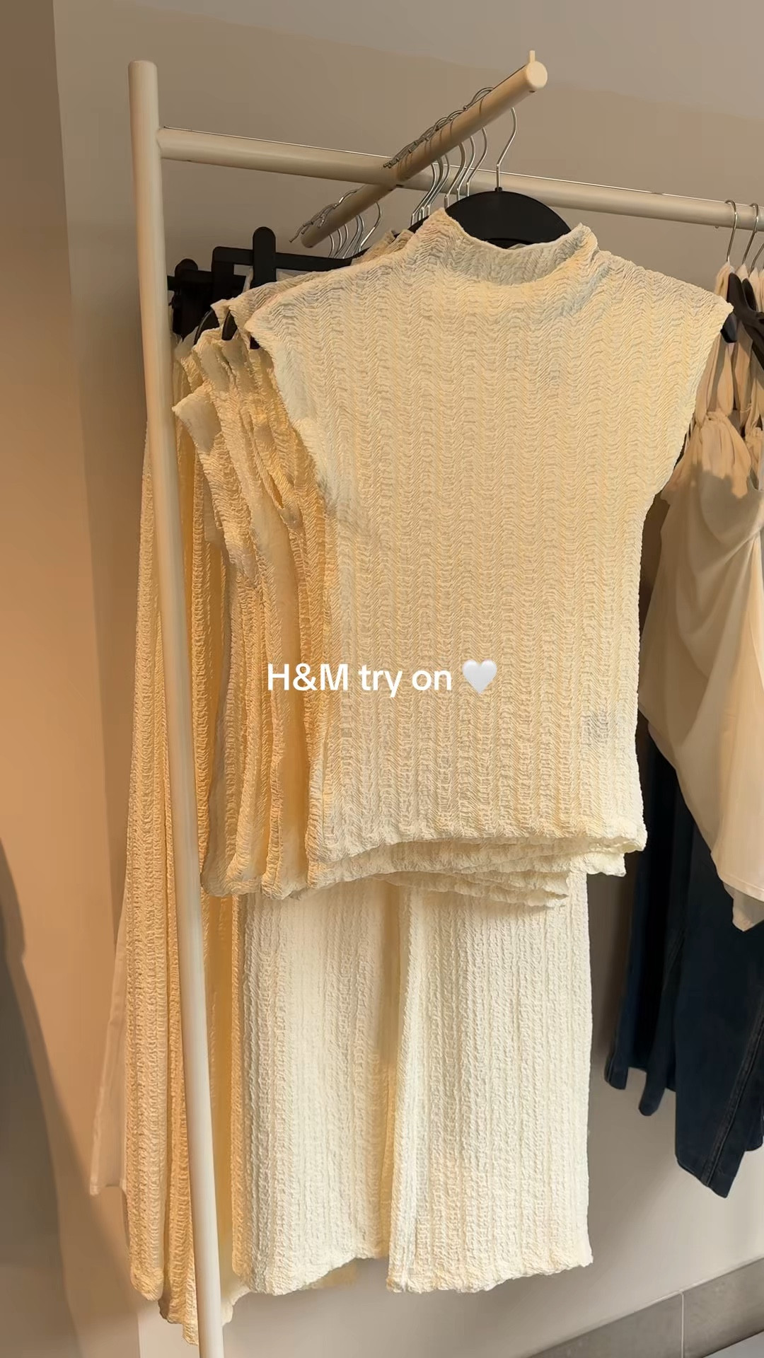 H&M try on 🤍

#LTKspring #LTKuk #LTKsummer