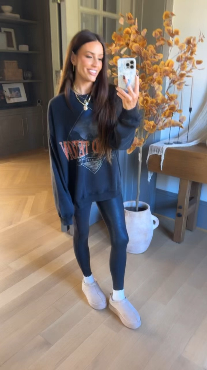 Fall outfit

#LTKSaleAlert #LTKVideo #LTKFindsUnder100