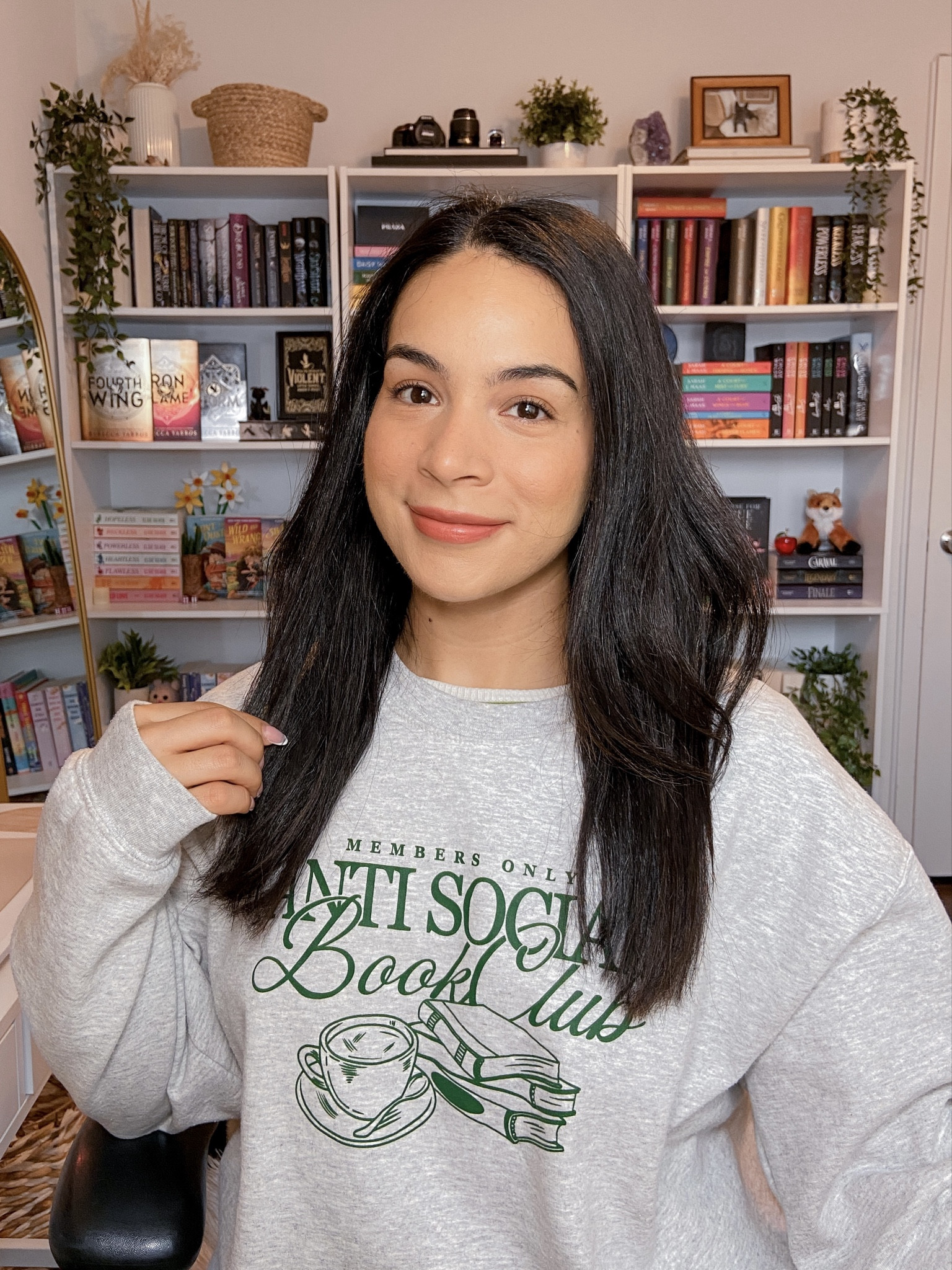 this has been my everyday makeup lately. it’s simple, easy, and takes me like 10 minutes! 💕💋

products used:
elf cc cream in light 240
maybelline instant eraser in 150 & 146
it cosmetics sun blush in sunlit
ciate london microblade brow in deep brown
shiseido lash curler
rimmell london waterproof mascara
nyx cosmetics lip liner in peakaboo neutral
merit beauty lipstick in ginger 
laura mercier translucent setting powder

everyday makeup routine, simple makeup look, quick makeup tutorial, easy everyday glam, natural makeup routine, get ready with me makeup, GRWM makeup video, daily makeup essentials, drugstore and high end makeup, mixed makeup routine, soft glam everyday look, easy 10 minute makeup, minimal makeup aesthetic, realistic makeup routine, drugstore makeup favorites, high end makeup favorites, affordable makeup routine, makeup staples 2025, everyday beauty products, quick makeup products, natural glam essentials, morning routine makeup, realistic GRWM, simple beauty routine, aesthetic makeup video, cozy morning vibes, everyday routine aesthetic, makeup for busy mornings, quick and easy beauty  

 #LTKCyberWeek #LTKGiftGuide #LTKHoliday