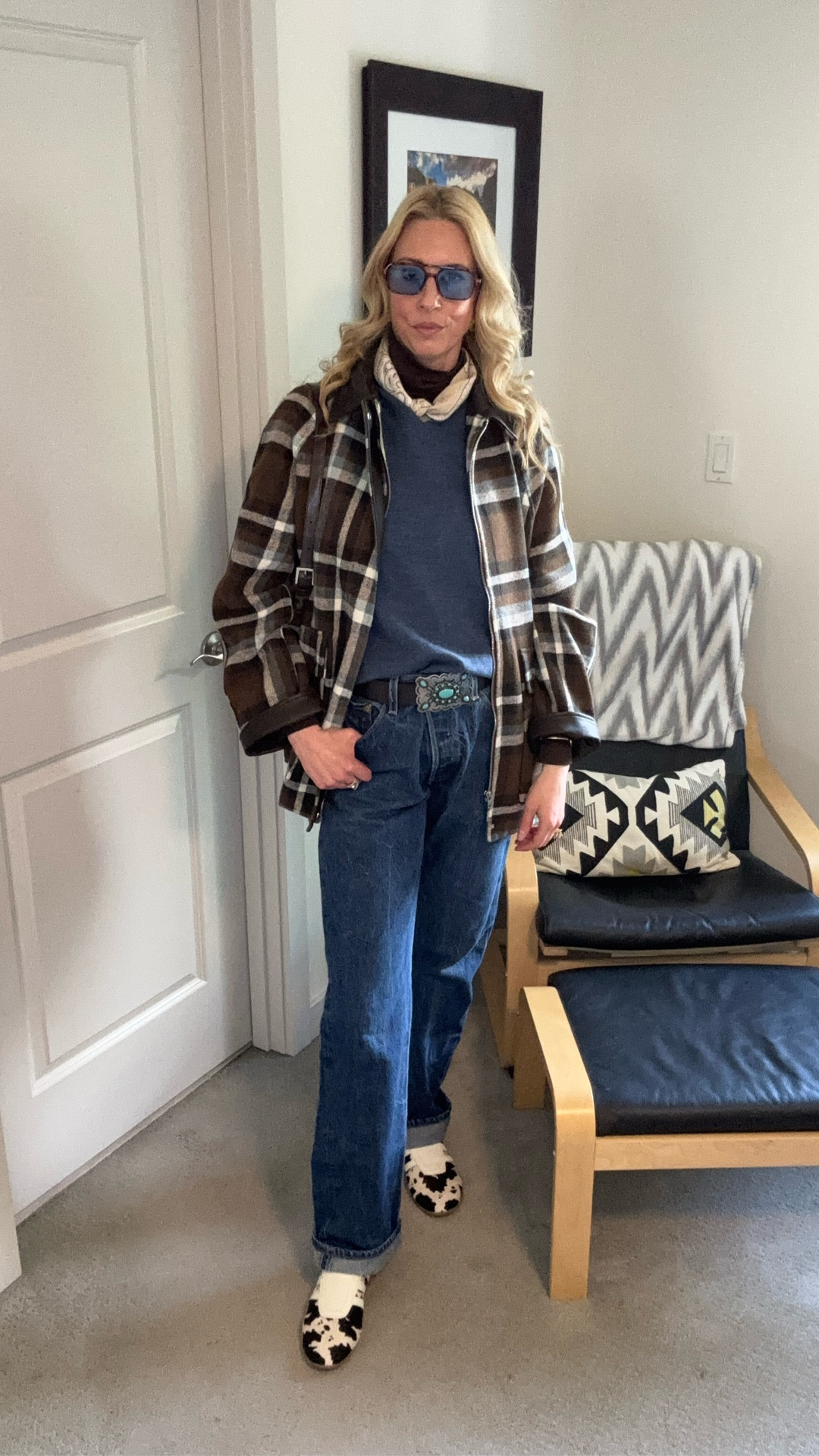 Spring OOTD - 3/22/26

Brown turtleneck @Madewell 
@landsend men’s sweater @ebay
Vintage men’s @Levi's 501 @ebay
Vintage belt and earrings @ebay
Jacket @h&m 
Shoes @adidas 
Bandana and sunglasses @amazon

#LTKootd #LTKmomlife #LTKTall