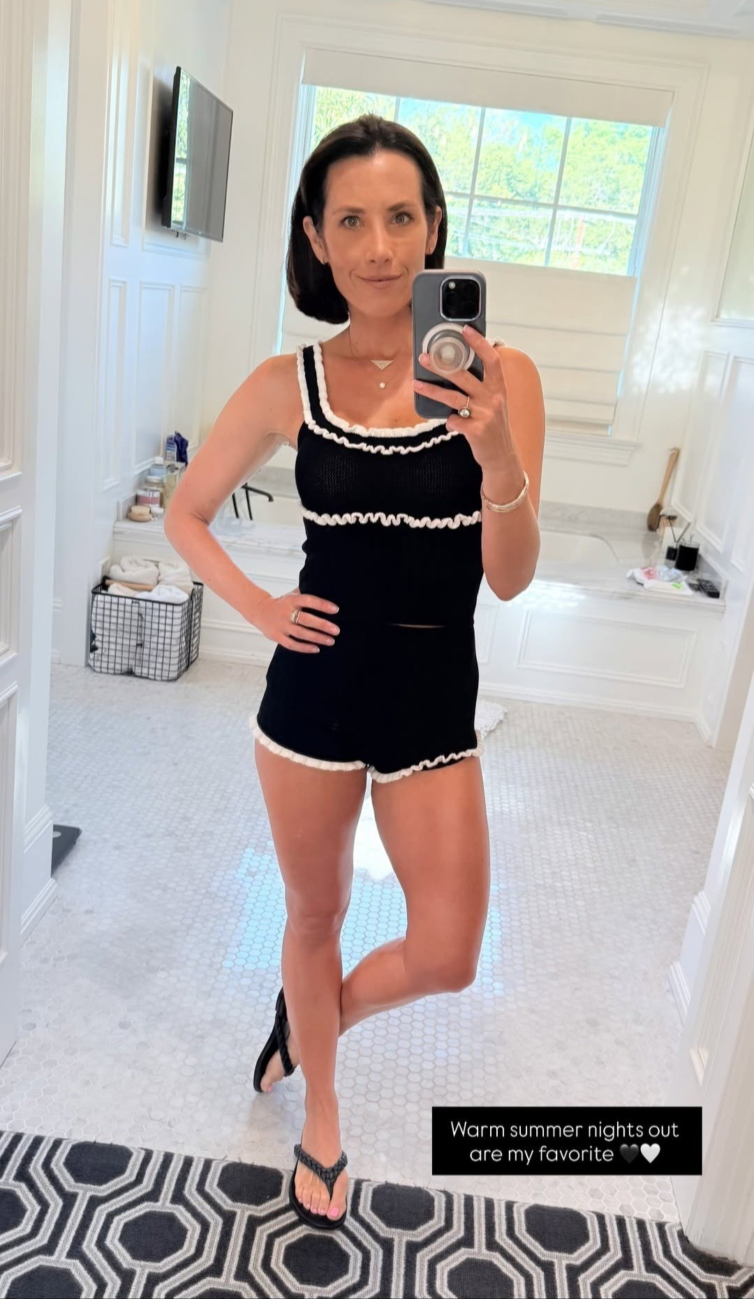 Cute black and white summer outfit. 

#LTKSeasonal #LTKStyleTip #LTKOver40