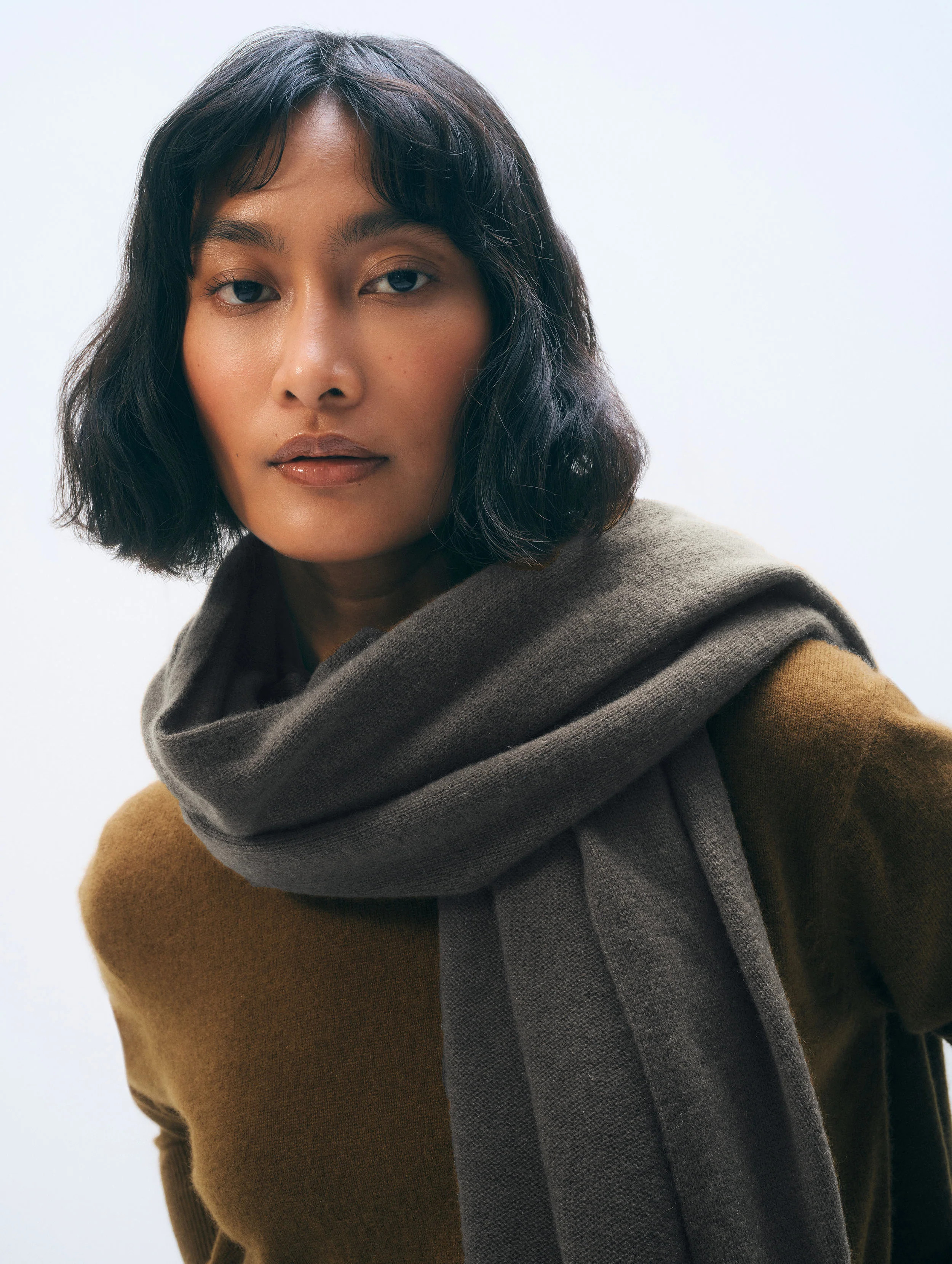 Cashmere Travel Wrap | Ashen Brown | White and Warren