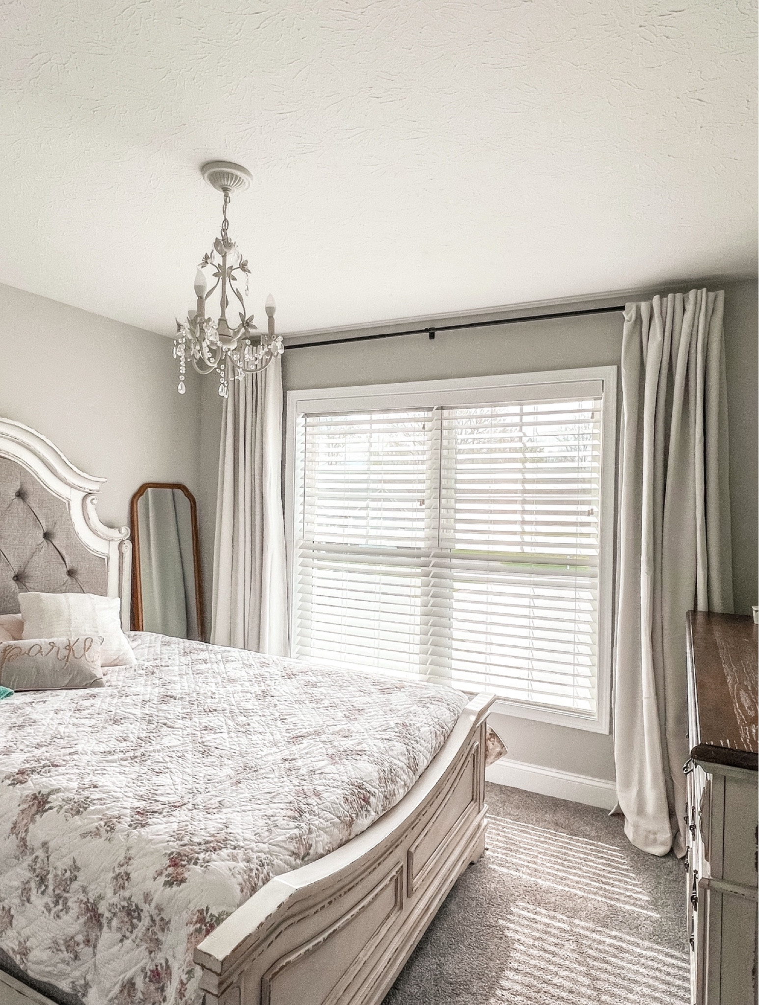 Angelina’s Room! When deisgning her room I wanted a very simple, chic little princess space for her. I love the floor to ceiling blackout curtains as it lengthens the walls quite a bit. The chandelier was purchased from HD back in 2016 so I linked something similar for you below! 

#LTKstyletip #LTKfamily #LTKhome