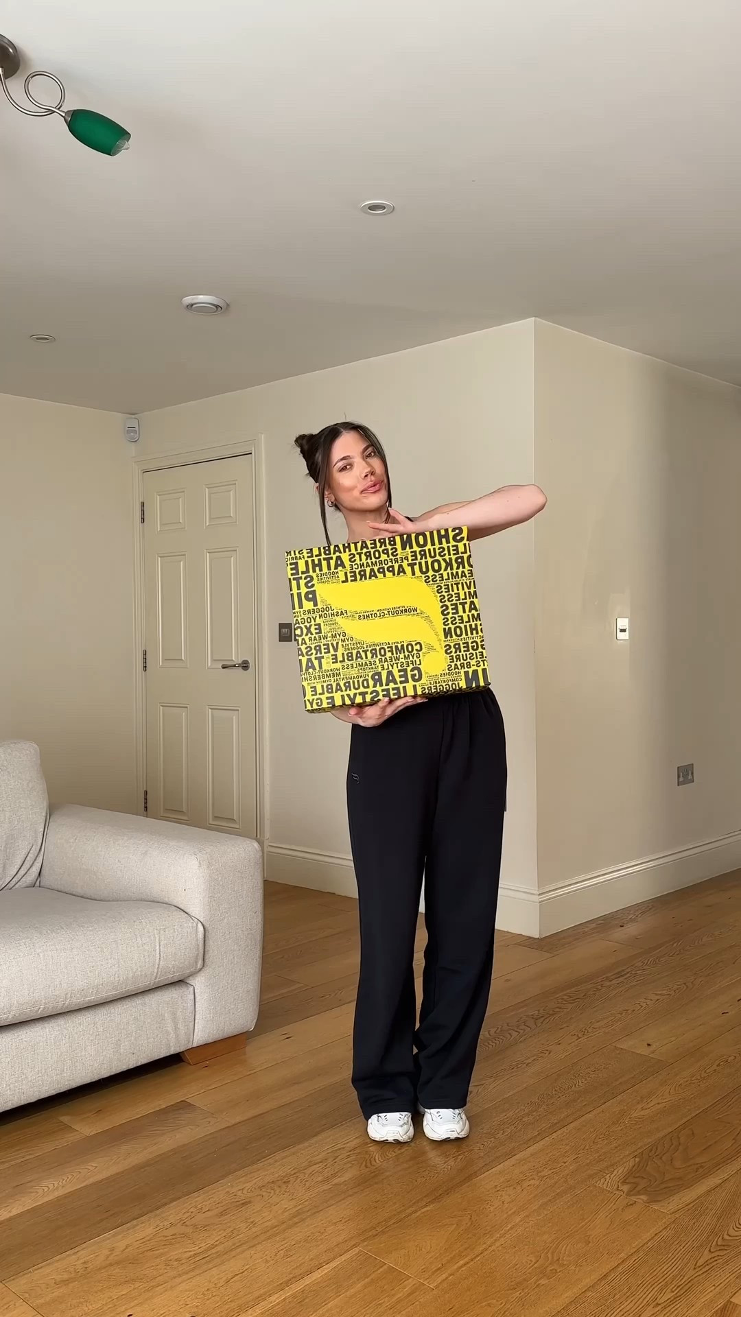 Fabletics Mystery Box Try On

#LTKuk #LTKfitness #LTKeurope