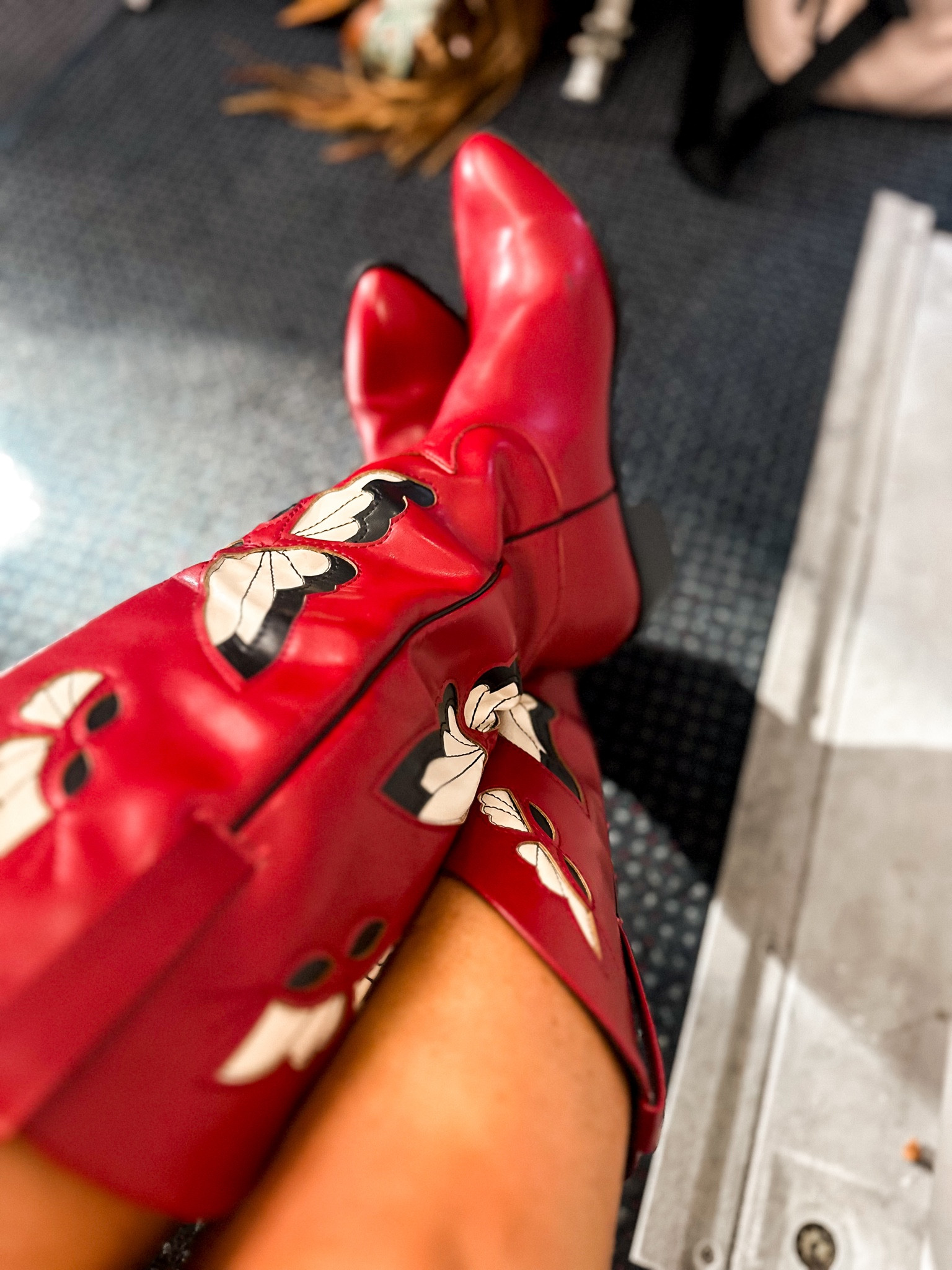 The prettiest cowboy boots under $40! Great for a country concert, trip or just as a statement! 

#LTKShoeCrush #LTKFindsUnder50 #LTKStyleTip