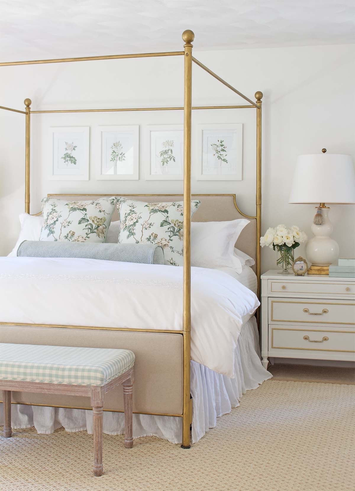 My rug, bed, and more from
My bedroom are on sale!🤩

This is the bronze bed painted with gold leaf rub n buff