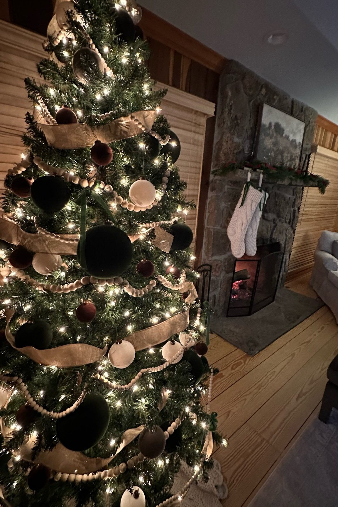 Last but not least of my Christmas decor! Ornaments are all Hobby Lobby but I linked similar ones. 

#LTKGiftGuide #LTKHoliday #LTKSeasonal