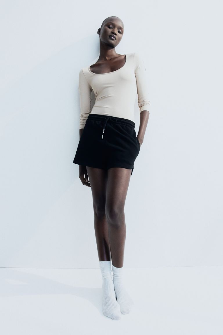Sweatshorts - Regular waist - Short - Black - Ladies | H&M US | H&M (US + CA)