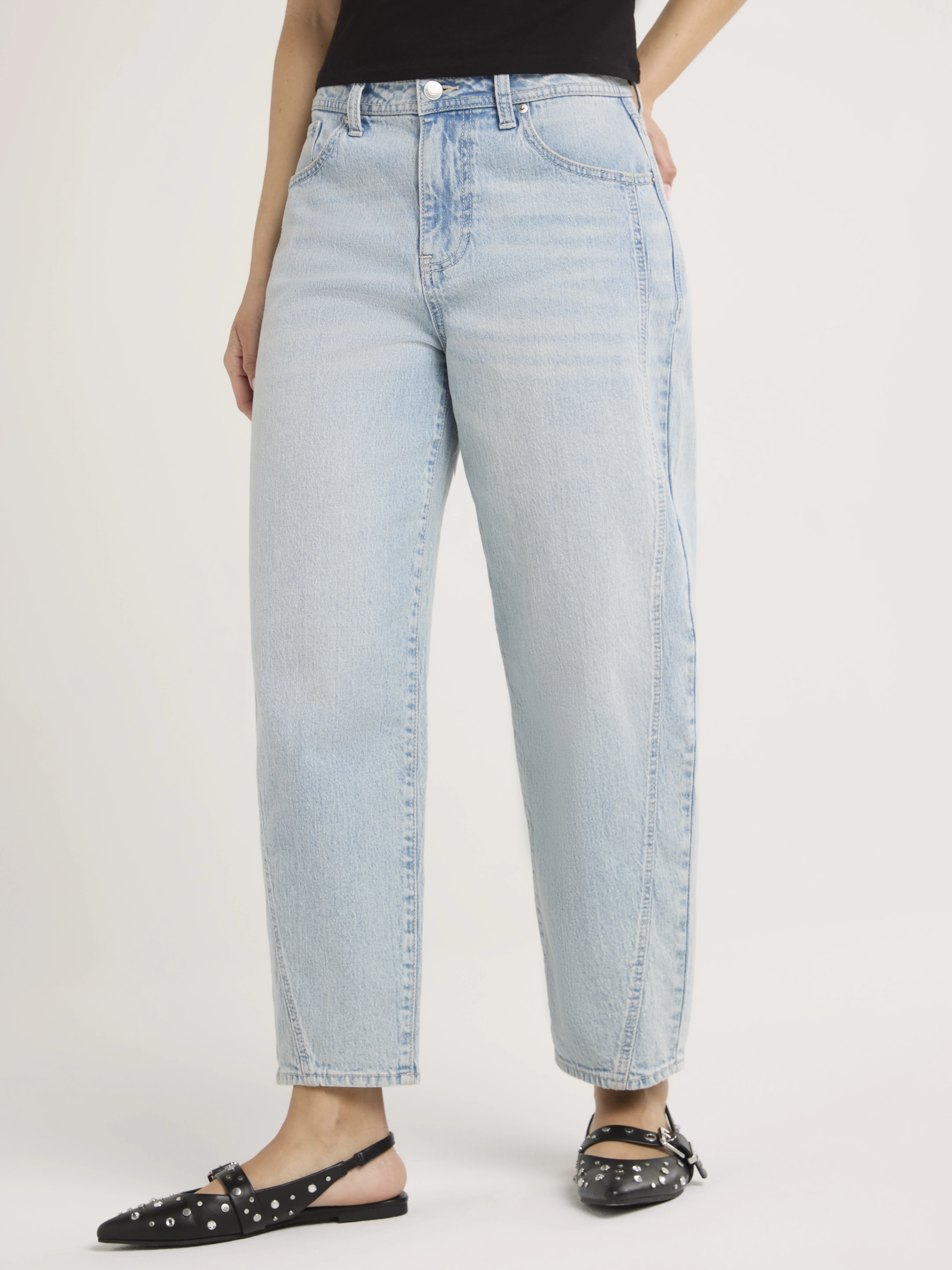 No Boundaries Barrel Wide Leg Jeans, 26" Inseam, Women’s and Women’s Plus | Walmart (US)