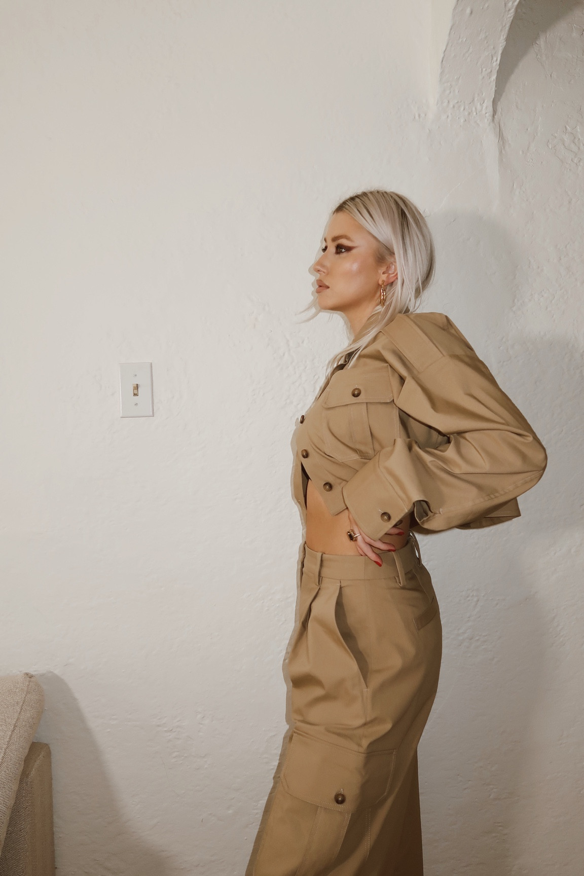 Khaki green military style outfit / fall fashion 

#LTKstyletip #LTKHoliday #LTKbeauty