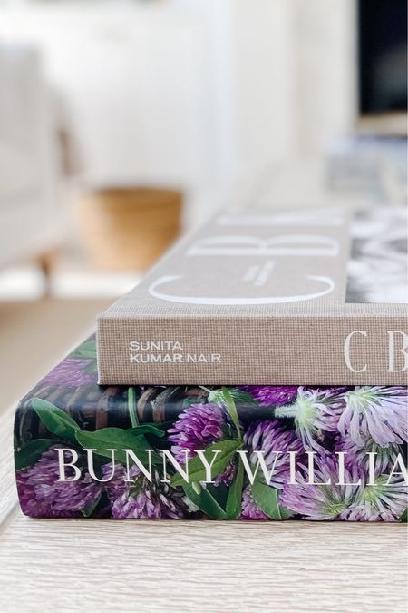 New design books coffee table books  - Carolyn Bessette Kennedy - Bunny Williams - coffee table styling 