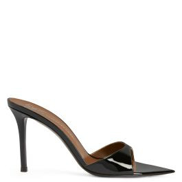 INTRIIGO 90 | Giuseppe Zanotti US