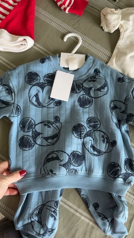 Baby boy H&M haul for Disney, winter outfits, baby boy holiday outfit 

#LTKfamily #LTKbaby #LTKHoliday