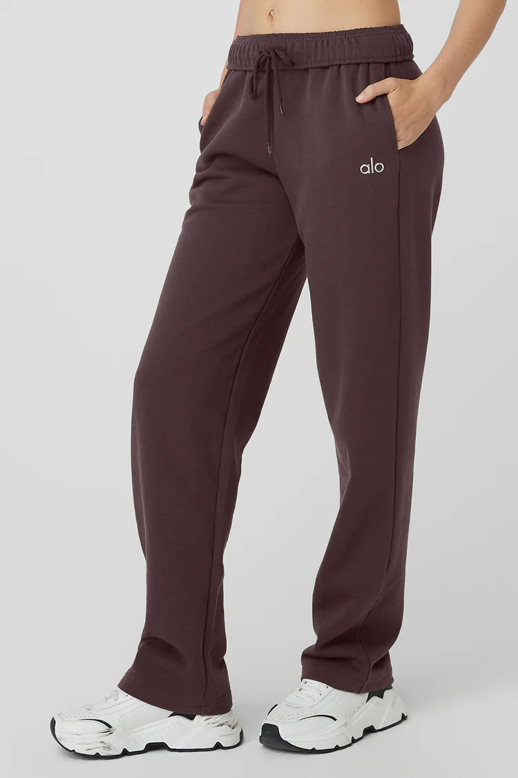 Accolade Straight Leg Sweatpant | Alo Yoga (US)