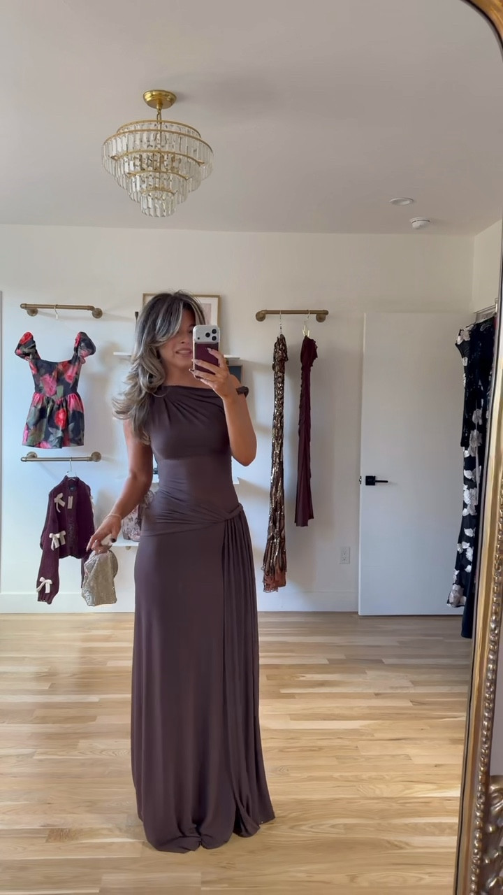 Amazon Black Friday wedding guest dress deals!! Loving the brown sheer off the shoulder twist front holiday event dress @amazon

#ad
#founditonamazon
#WinterFavorites2025

Wearing my usual small/2 

Wedding guest
Formal event
Holiday party
Black tie
Black Friday
Amazon deals
Special occasion
Winter event

#LTKHoliday #LTKCyberWeek #LTKWedding