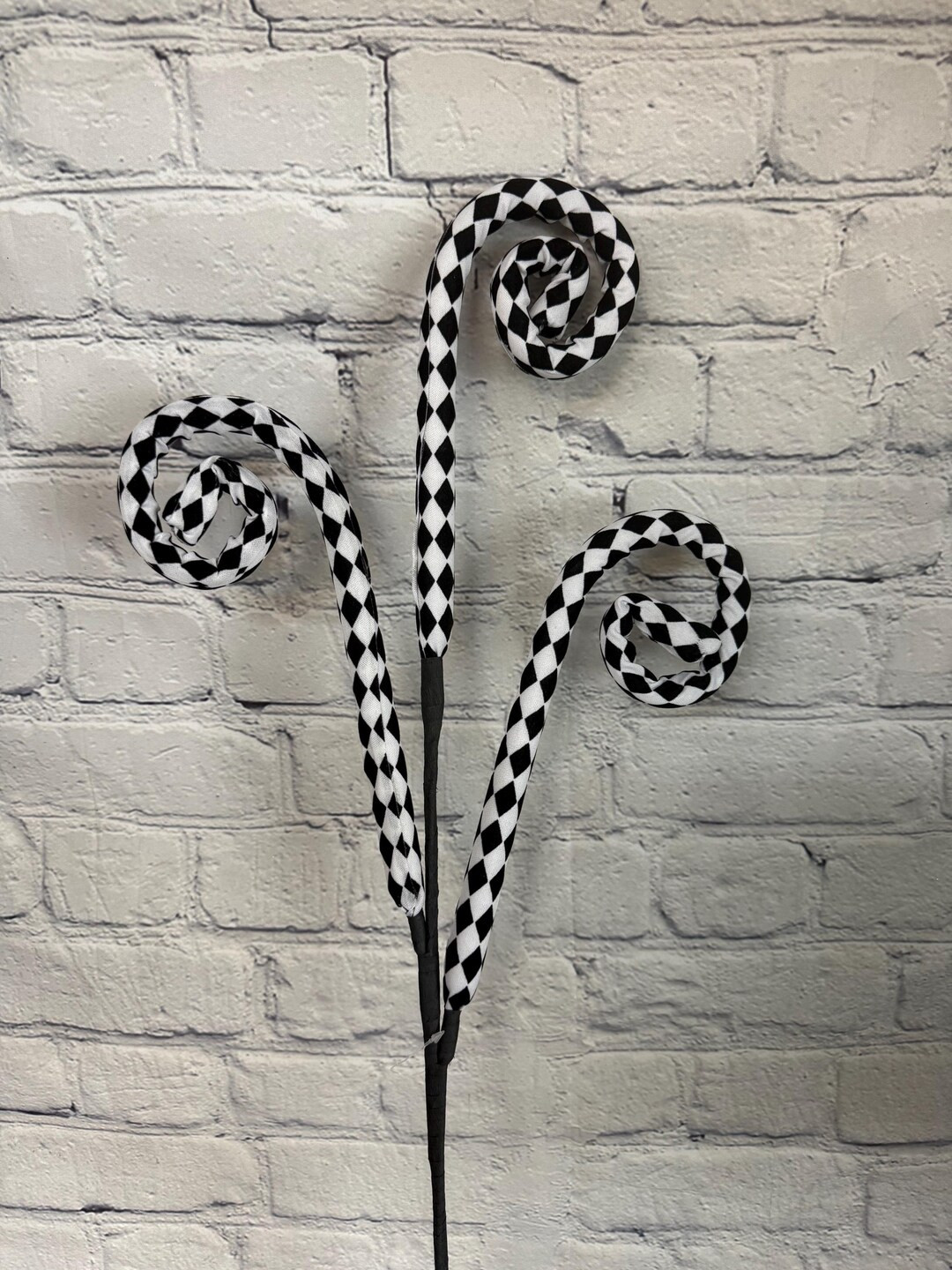 Black and White Harlequin Curly Spray 30”, Spring, Easter, Summer, Halloween or Christmas Wreat... | Etsy (US)