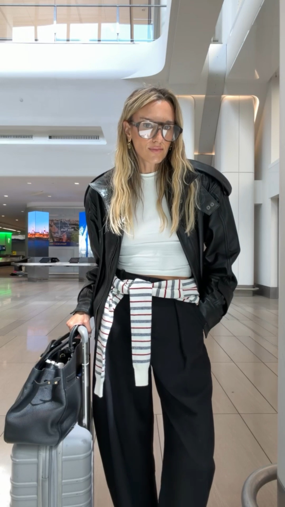 Travel fit check.  Off the NYC for a quick work thing. It’s great to be back!

#LTKdayinmylife #LTKTravel #LTKootd