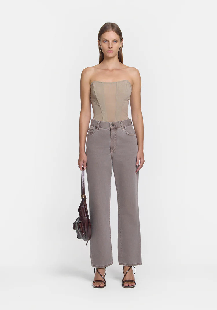 Nirvana Jean | Viktoria & Woods