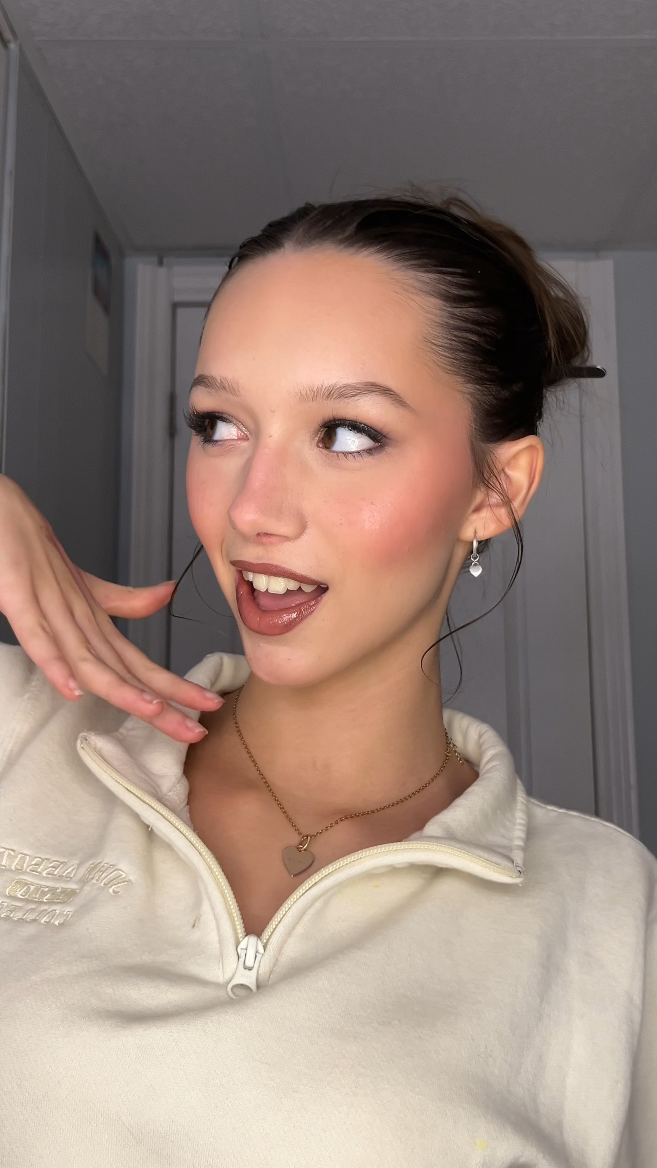 new year’s eve makeup

#LTKwinter #LTKbeauty