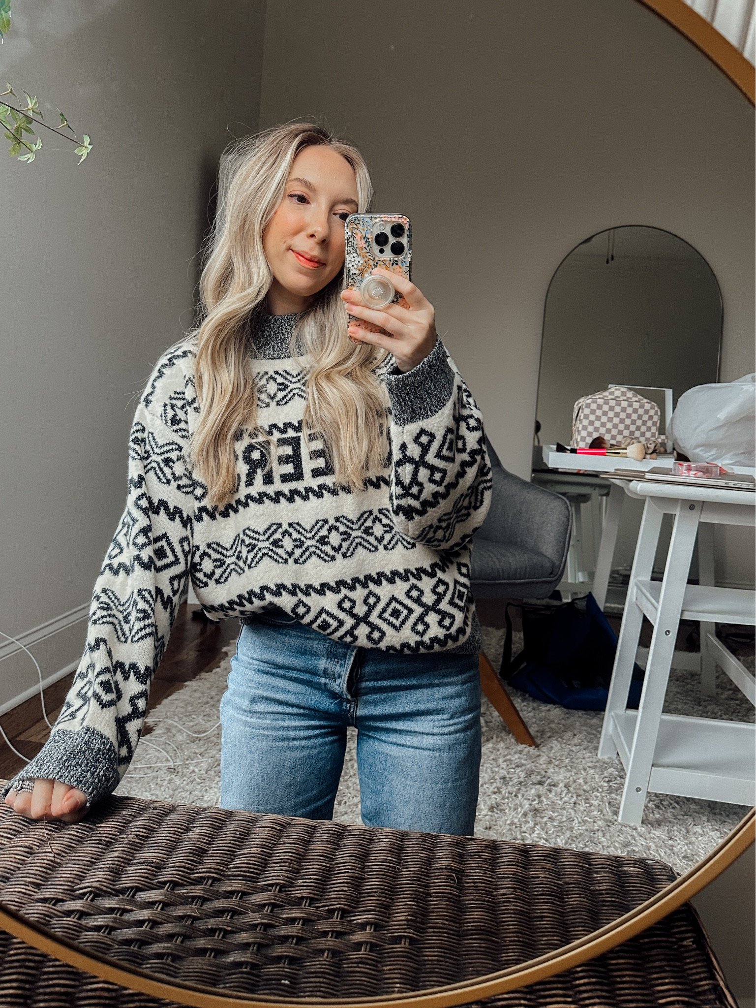 Cozy winter Christmas sweater neutral black and white. Agolde 90s jeans. Straight leg jeans outfit. Winter skin care makeup on sale 



#LTKbeauty #LTKHoliday #LTKSeasonal