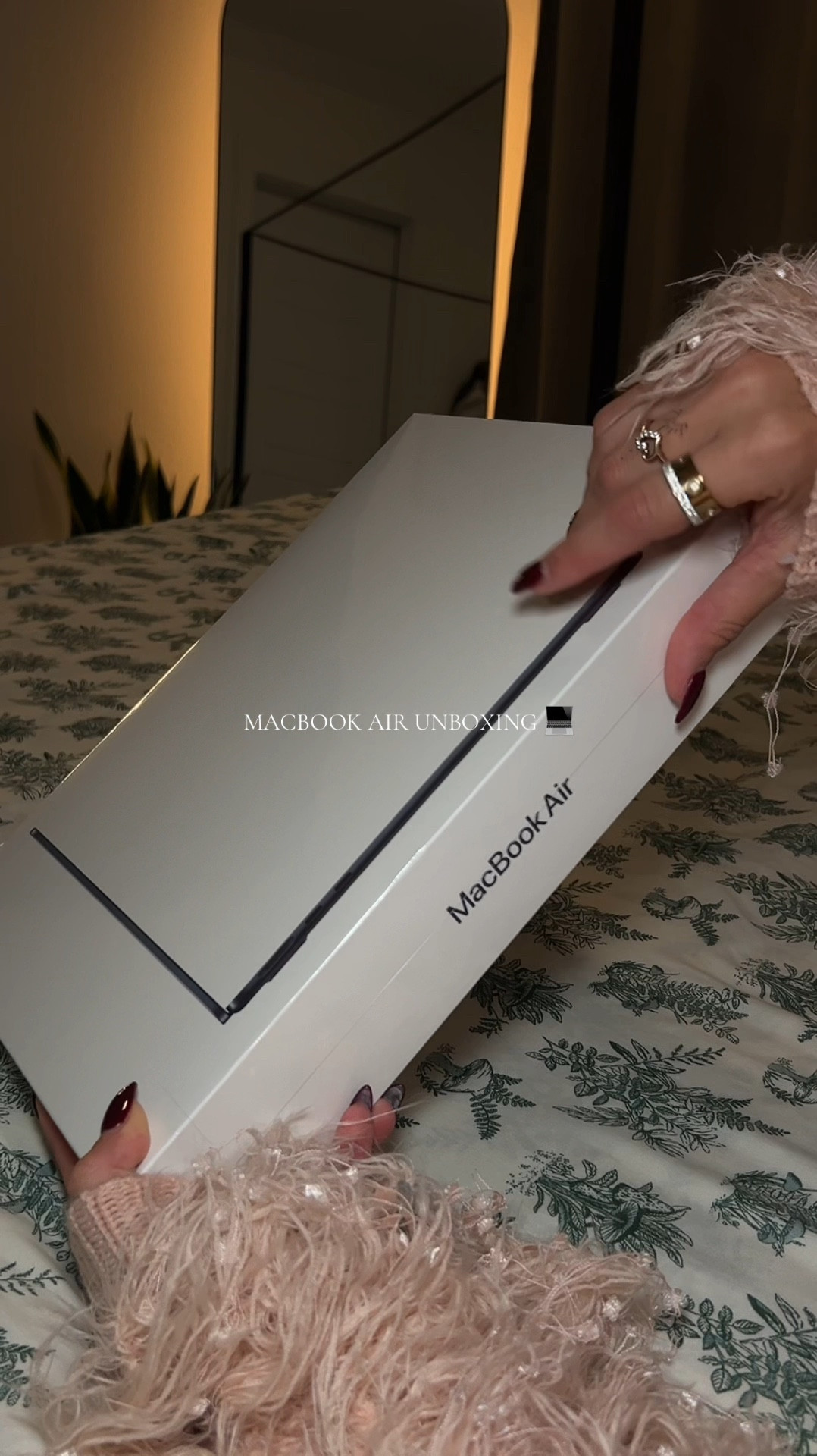 The perfect laptop 💻 

#LTKHoliday #LTKWatchNow #LTKGiftGuide