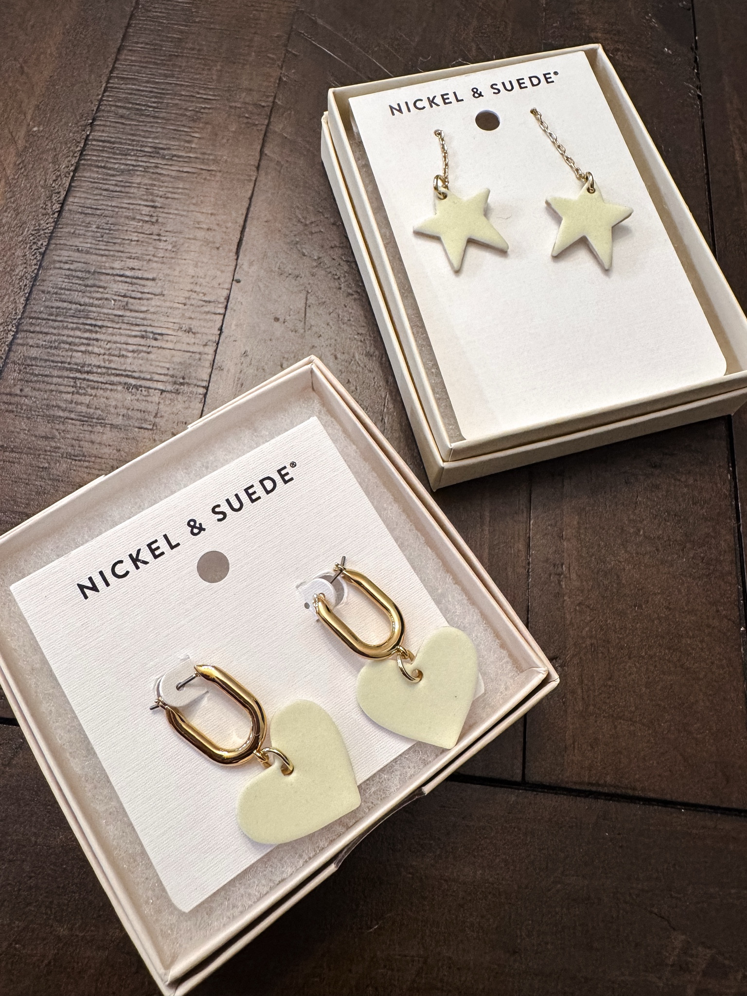 Perfect for Halloween! Lightweight, GLOW IN THE DARK earrings from Nickel & Suede ✨

#LTKFindsUnder50 #LTKHalloween